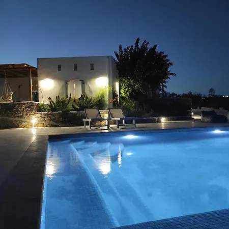 Andria's * Chrisi Akti (Paros)