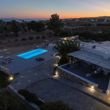 Andria's * Chrisi Akti (Paros)